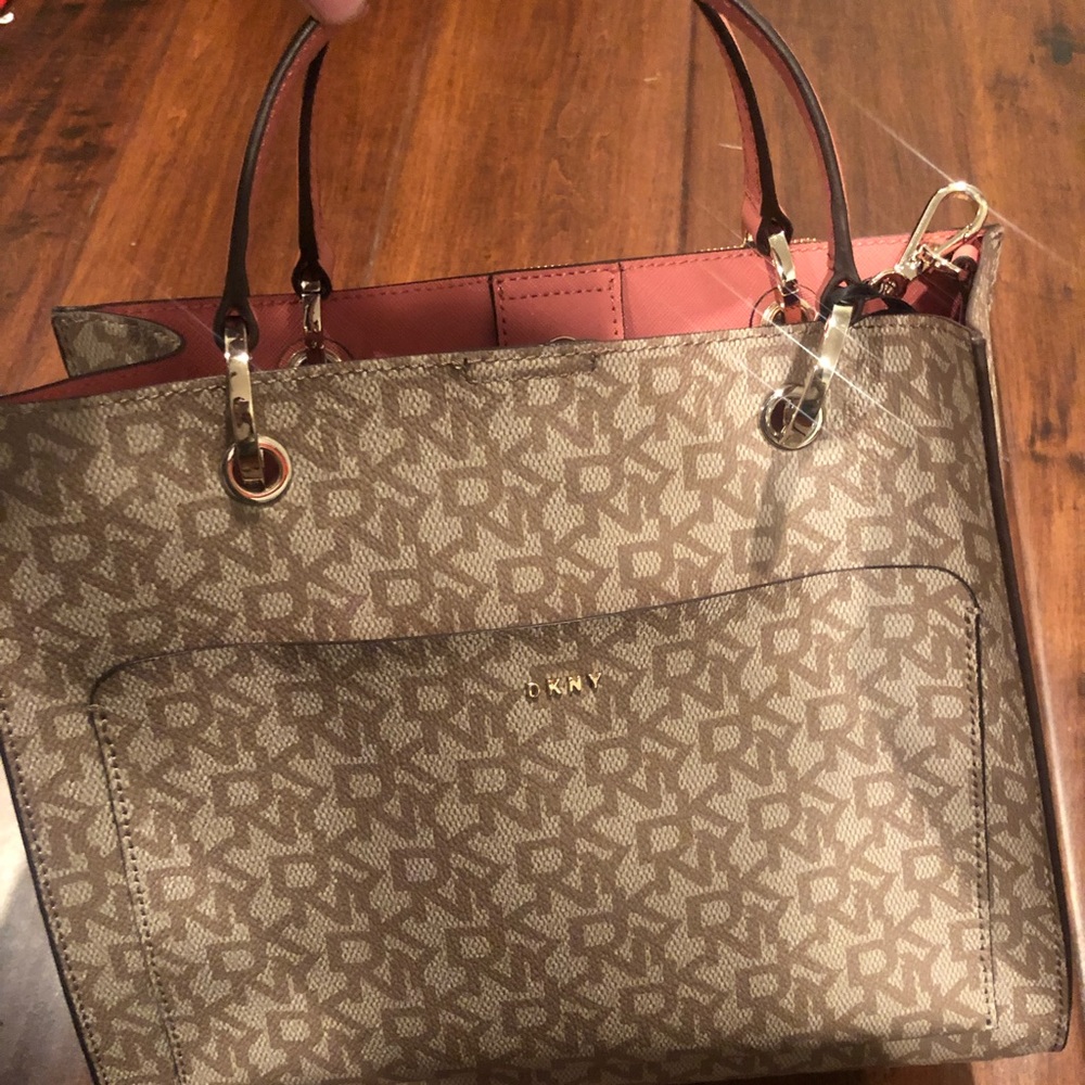 DKNY purse